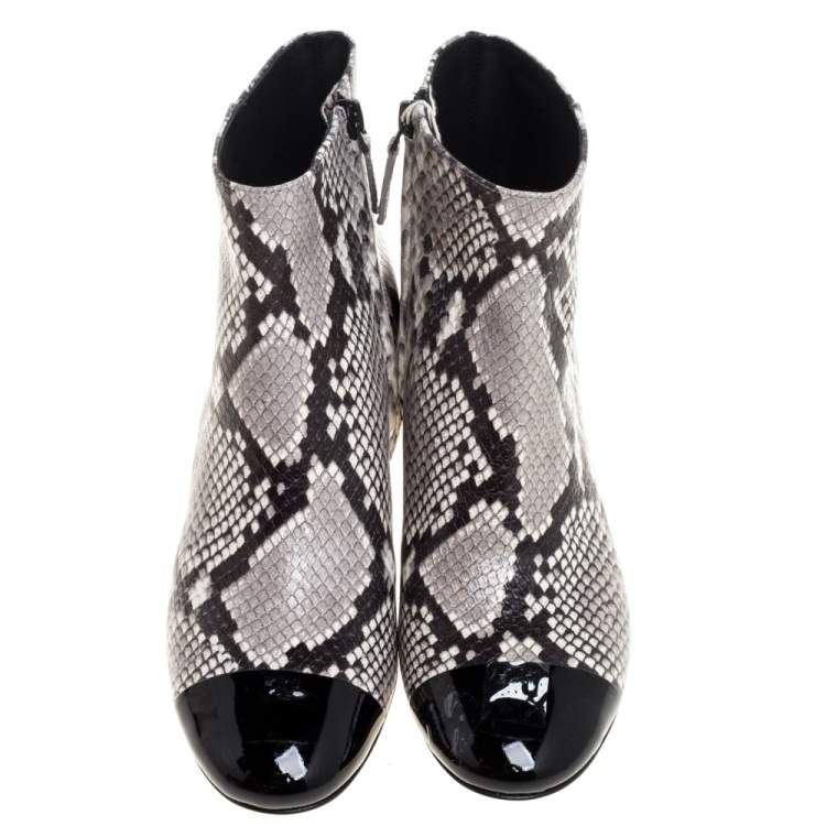 Pre Owned Tory Burch Black/White Python Embossed Leather Shelby Ankle Boots Size 38.5
