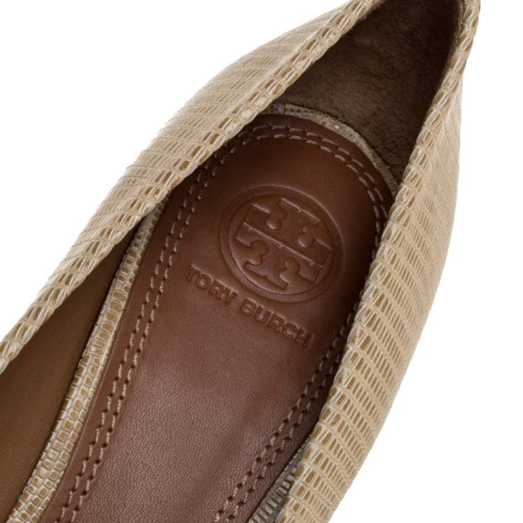 Pre Owned Tory Burch Beige Embossed Lizard Leather Julianne Peep Toe Wedge Pumps Size 39