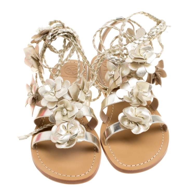 Pre Owned Tory Burch Metallic Gold Leather Blossom Floral Embellished Flat Gladiators Size 36 