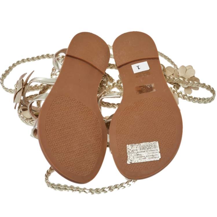 Pre Owned Tory Burch Metallic Gold Leather Blossom Floral Embellished Flat Gladiators Size 36 