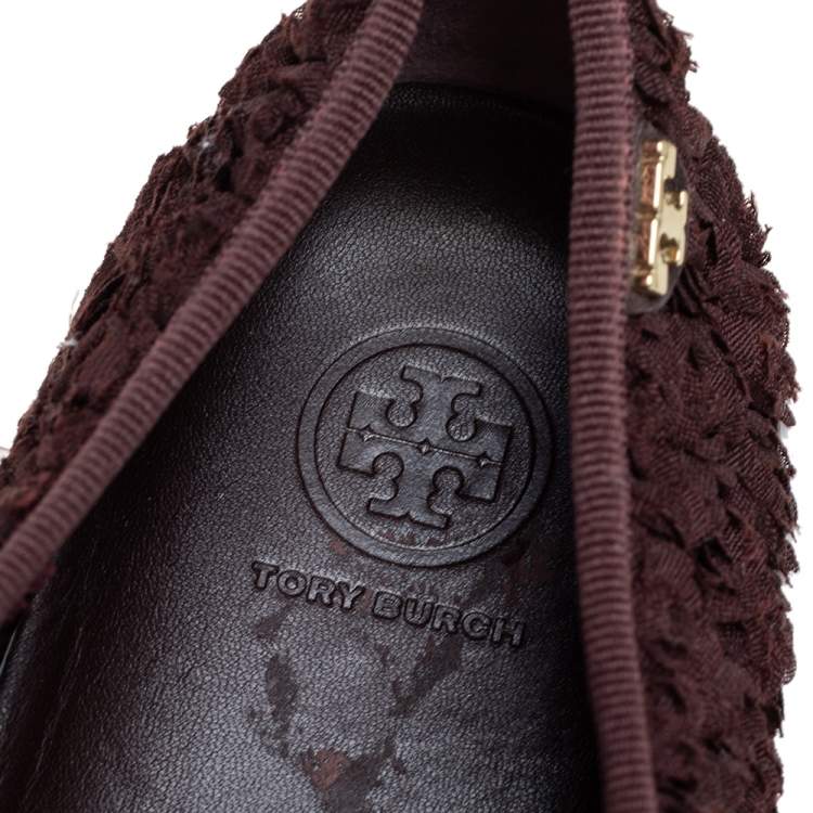 Pre Owned Tory Burch Brown Rosette Slip On Sneakers Size 40
