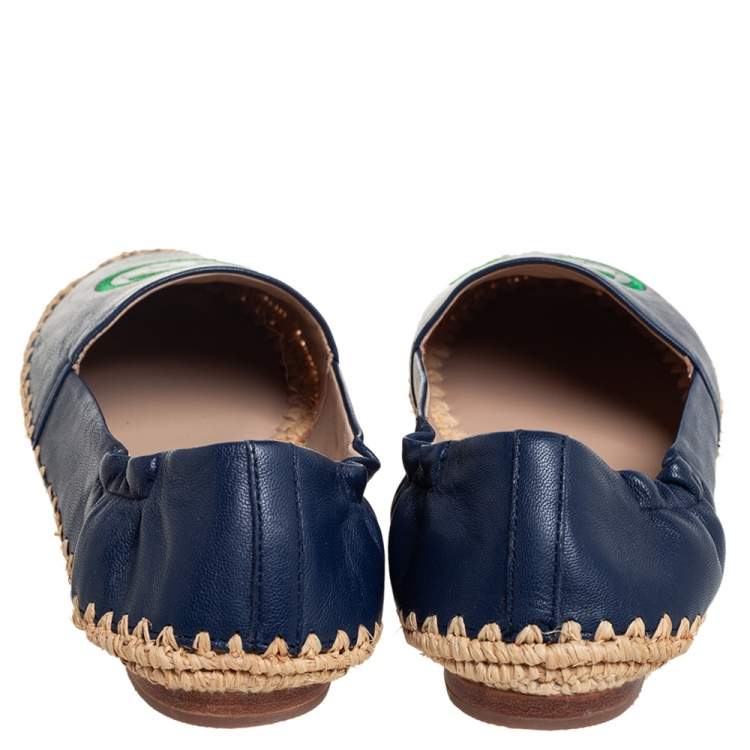 مملوكة مسبقًا Tory Burch Blue Leather Espadrille Flats Size 36