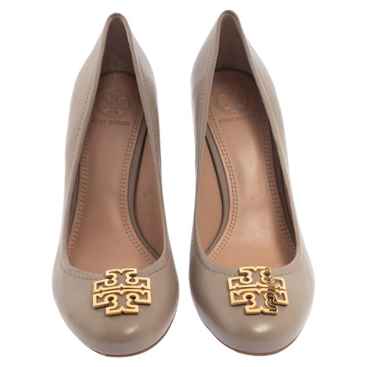 Pre Owned Tory Burch Grey Leather Melinda Wedge Pumps Size 37.5
