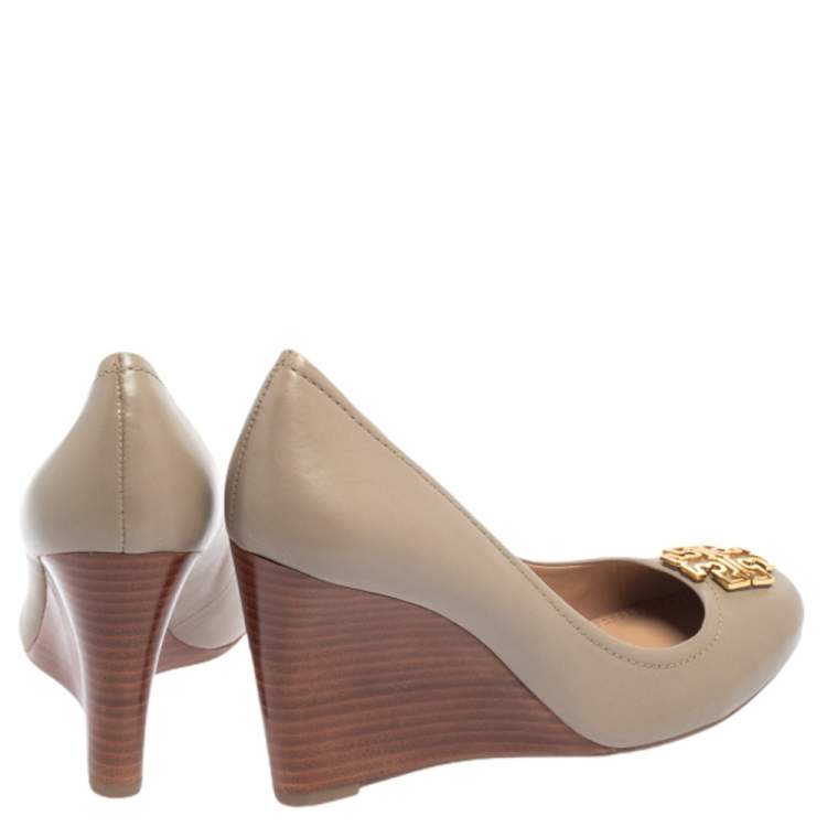 Pre Owned Tory Burch Grey Leather Melinda Wedge Pumps Size 37.5