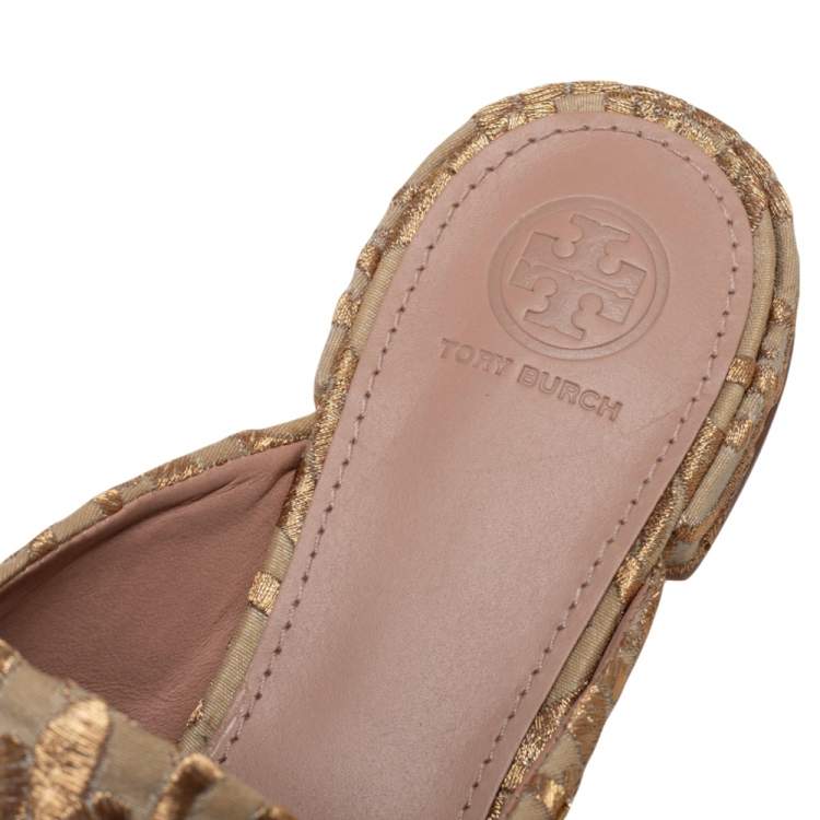 Pre Owned Tory Burch Gold Lurex Fabric Mule Sandals Size 38.5
