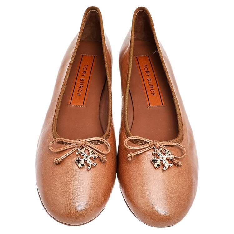 Pre Owned Tory Burch Tan Leather Charm Bow Detail Ballet Flats Size 41