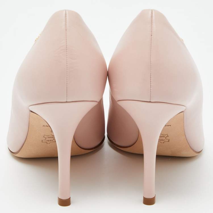 Pre Owned Tory Burch Pink/Black Patent and Leather Penelope Pumps Size 38.5
