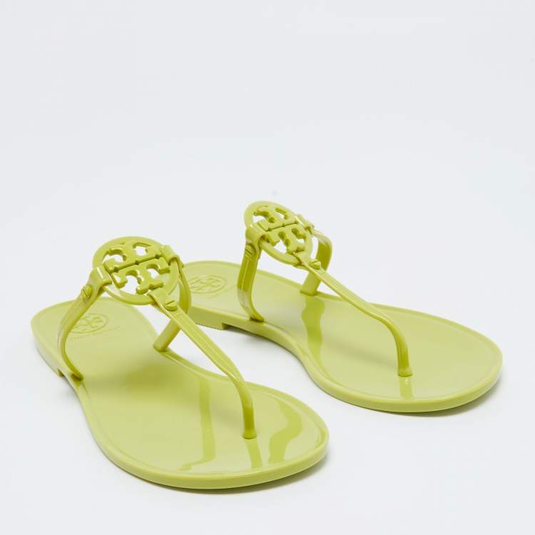 Pre Owned Tory Burch Green Rubber Miller Flat Thong Sandals Size 37.5