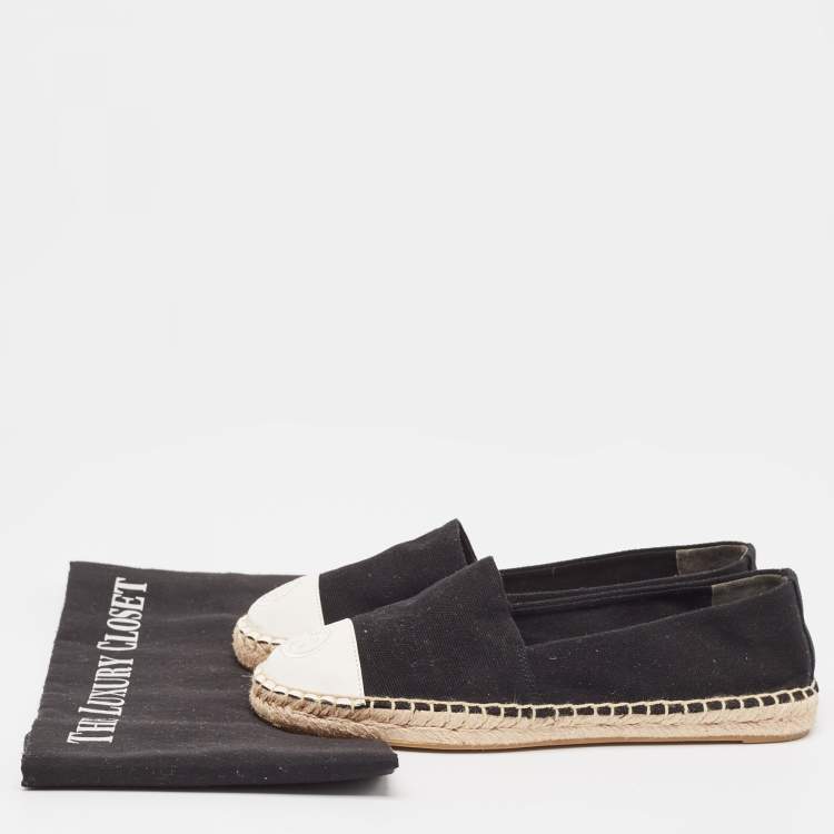 مملوكة مسبقًا Tory Burch Black/White Canvas and Leather Cap Toe Espadrille Flats Size 36
