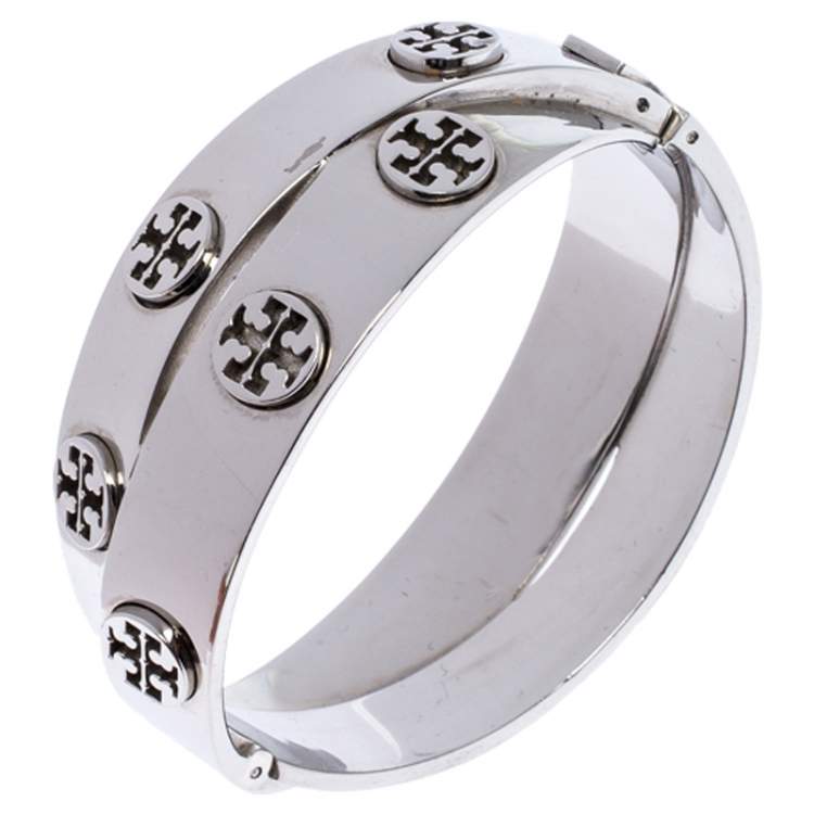 Pre Owned Tory Burch Silver Tone Metal Logo Double Wrap Bracelet  