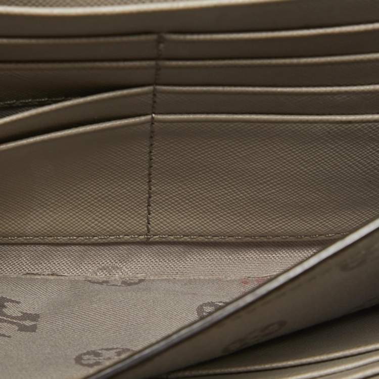 Pre Owned Tory Burch Light Grey Leather Robinson Wallet On Chain