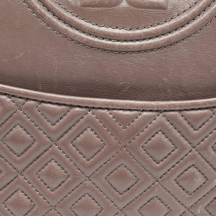 Pre Owned Tory Burch Grey Quilted Leather Fleming Shoulder Bag
