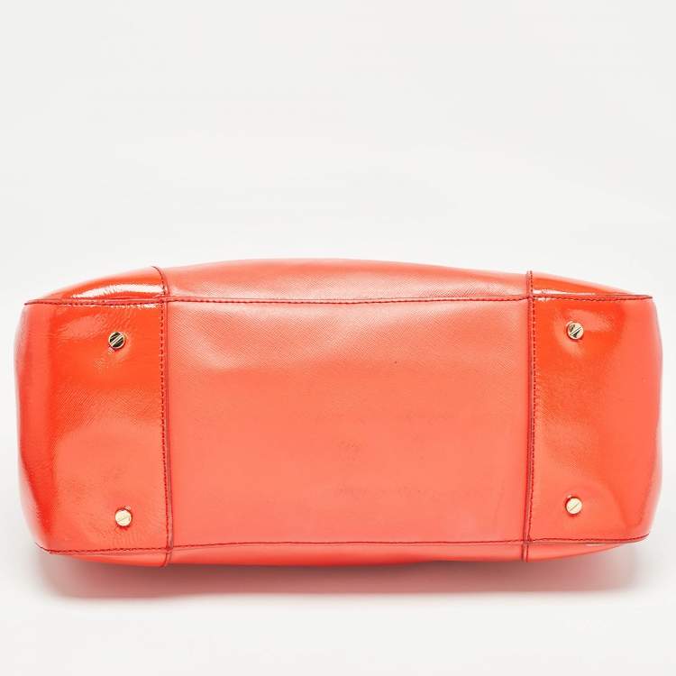 مملوكة مسبقًا Tory Burch Red Patent and Leather Large Double Zip Robinson Tote