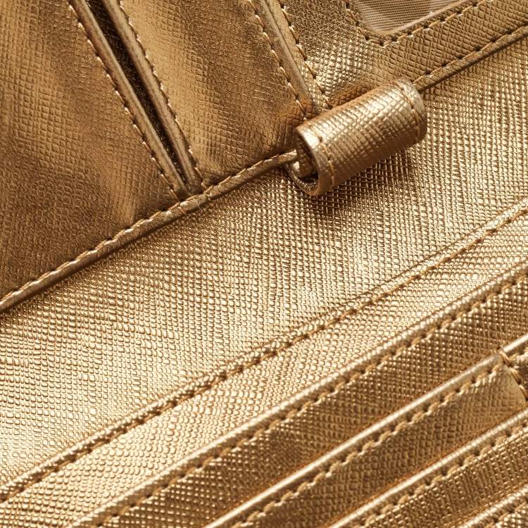 Pre Owned Tory Burch Gold Leather Robinson Envelope Wristlet Clutch