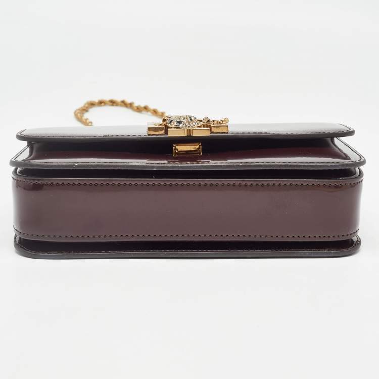 Pre Owned Tory Burch Burgundy Glossy Leather Eleanor Dragon Rectangular Shoulder Bag