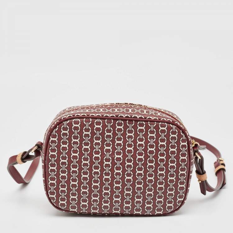 مملوكة مسبقًا Tory Burch Burgundy Gemini Link Coated Canvas Camera Crossbody Bag