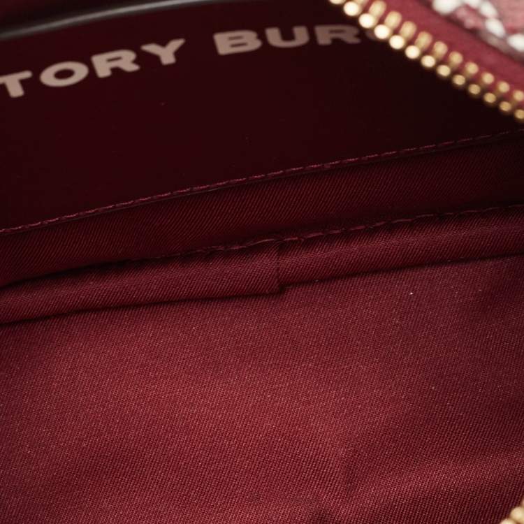مملوكة مسبقًا Tory Burch Burgundy Gemini Link Coated Canvas Camera Crossbody Bag