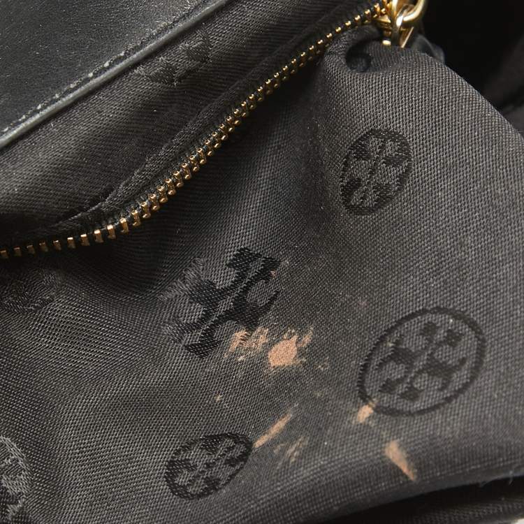 Pre Owned Tory Burch Black Quilted Leather Fleming Shoulder Bag