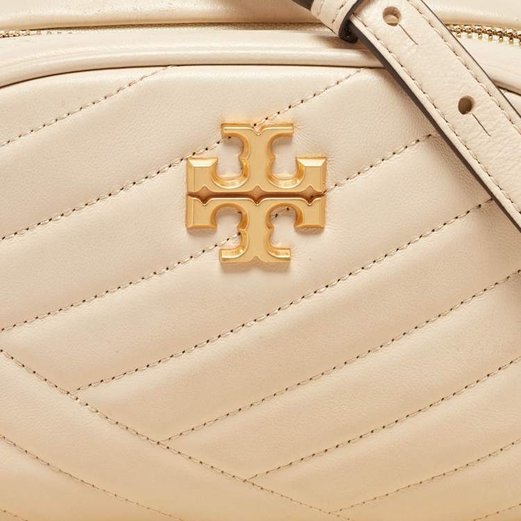 Pre Owned Tory Burch Cream Quilted Leather Small Kira Camera Bag