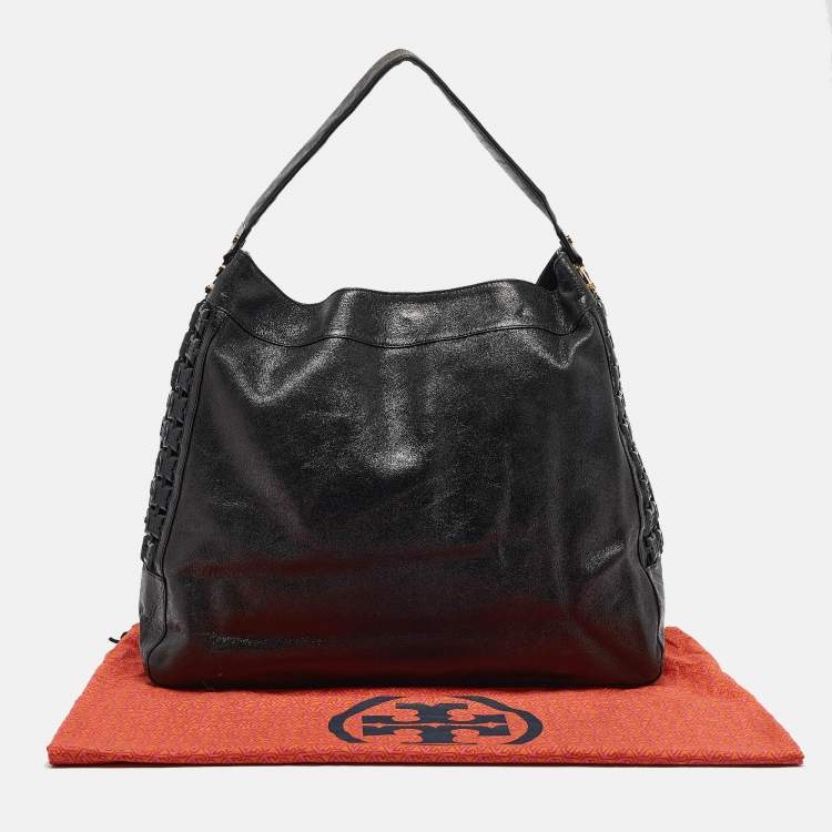 Pre Owned Tory Burch Black Iridescent Leather Logo Detail Hobo