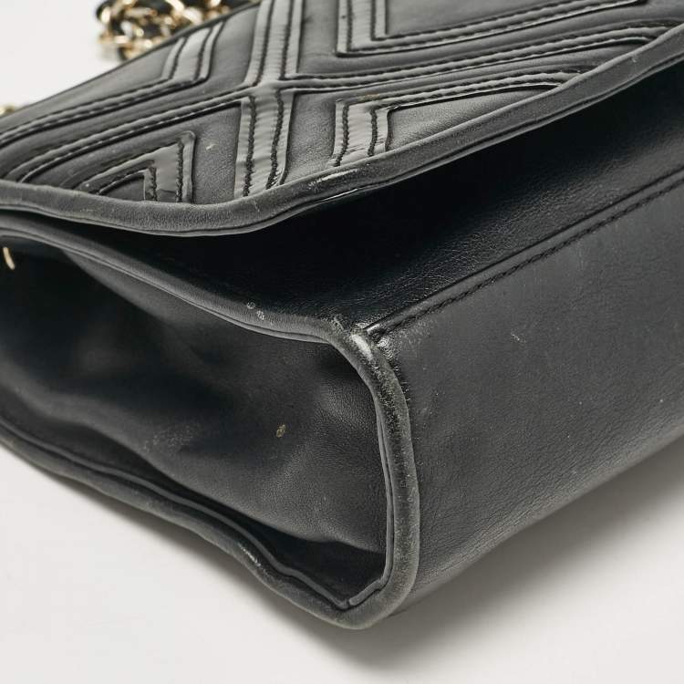 Pre Owned Tory Burch Black Leather Medium Fleming Shoulder Bag