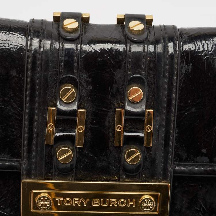 Pre Owned Tory Burch Black Crinkled Patent Leather Matthias Clutch