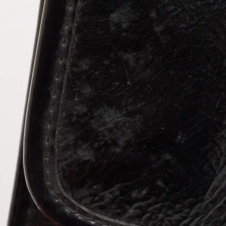 Pre Owned Tory Burch Black Crinkled Patent Leather Matthias Clutch