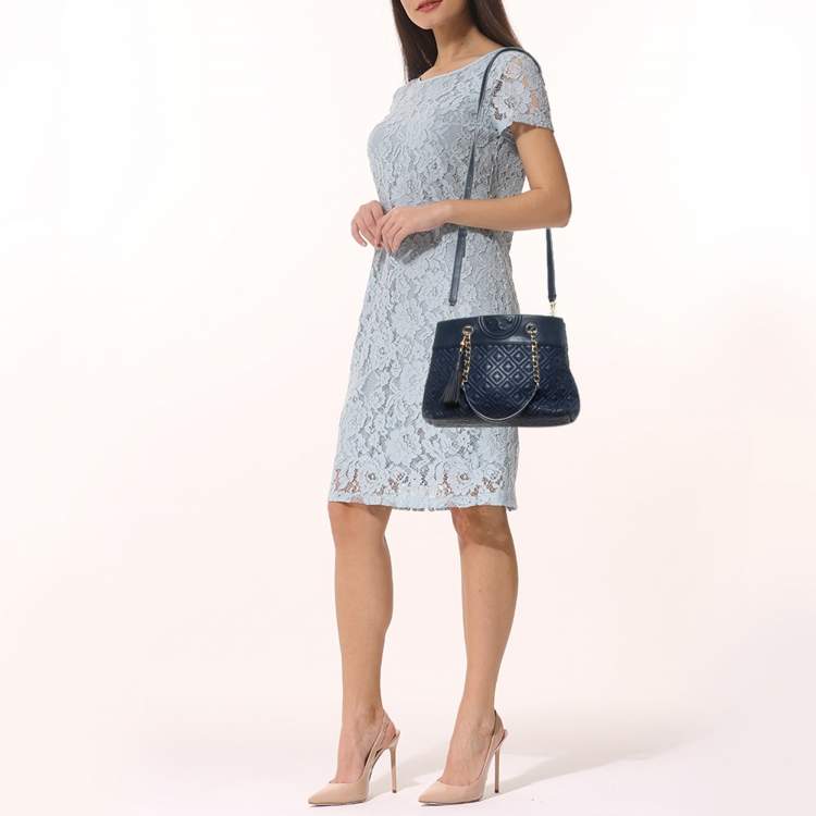 Pre Owned Tory Burch Navy Blue Quilted Leather Small Fleming Tote