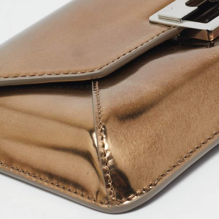 Pre Owned Tory Burch Metallic Leather Gigi Clutch