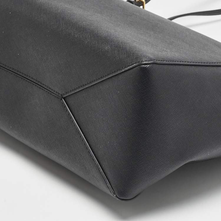 Pre Owned Tory Burch Black Leather Large Emerson Double Zip Tote