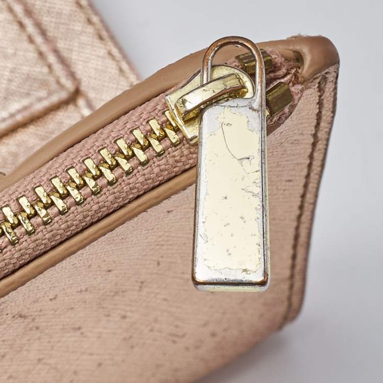 Pre Owned Tory Burch Rose Gold Leather Robinson Bifold Wallet