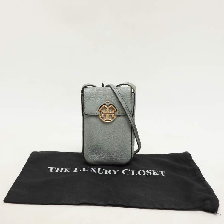 Pre Owned Tory Burch Green Leather Miller Phone Crossbody Bag