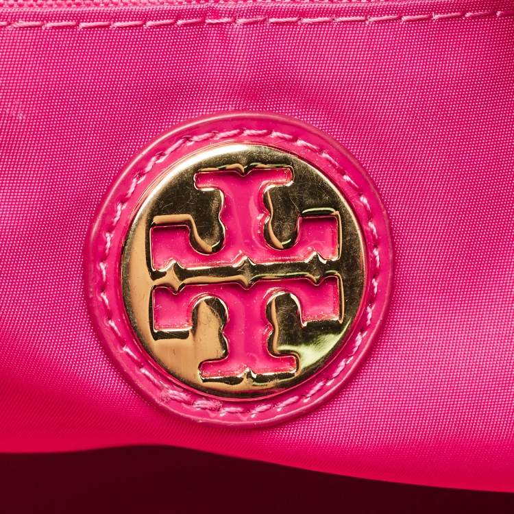 Pre Owned Tory Burch Magenta Patent Leather and Nylon Large Ella Tote