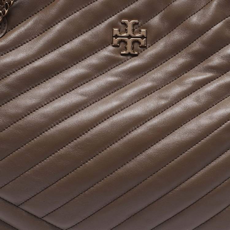 Pre Owned Tory Burch Beige Chevron Leather Kira Tote