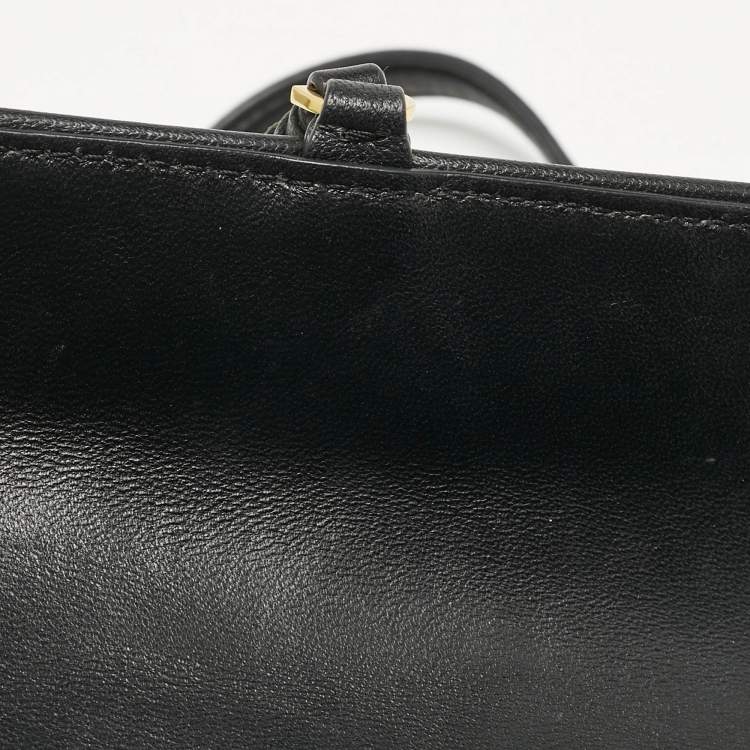 Pre Owned Tory Burch Black Quilted Leather Fleming Tassel Crossbody Bag