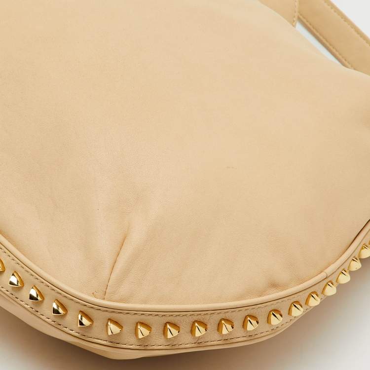 Pre Owned Tory Burch Light Beige Leather Pyramid Studs Hobo