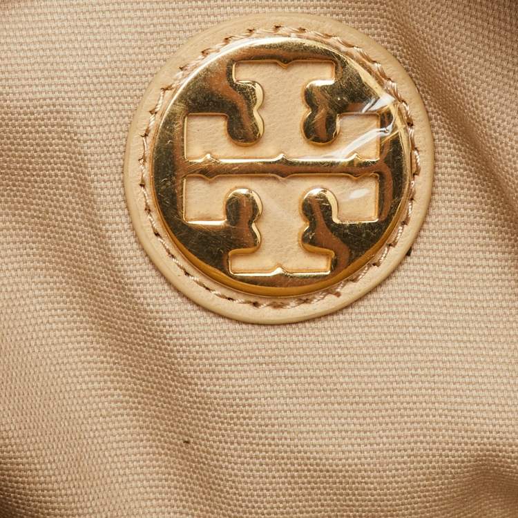 Pre Owned Tory Burch Light Beige Leather Pyramid Studs Hobo
