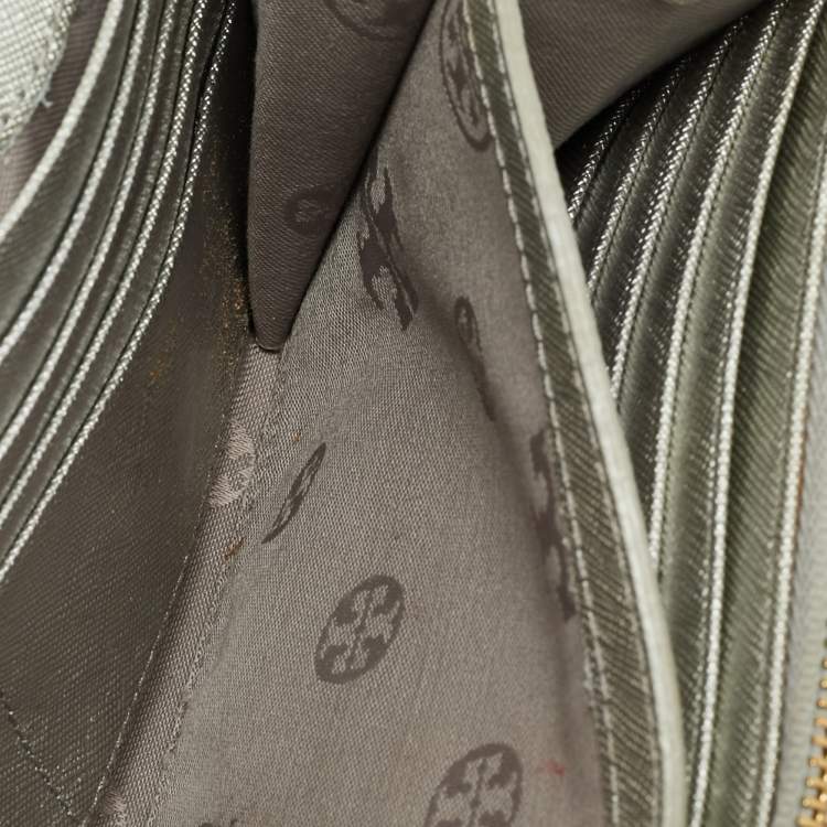 Pre Owned Tory Burch Silver Leather Robinson Wallet On Chain