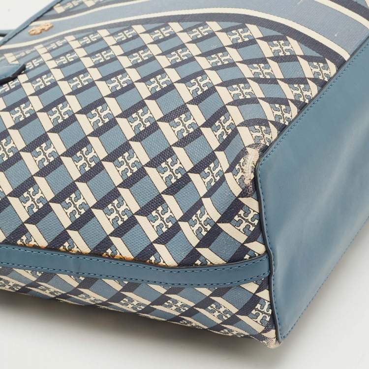 Pre Owned Tory Burch Blue/White Coated Canvas and Leather Geo Logo Allover Tote