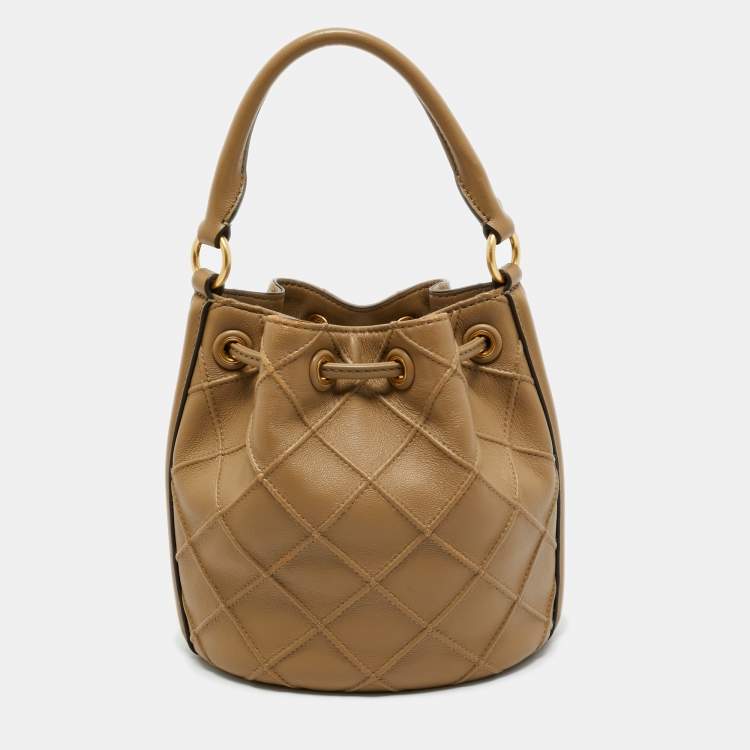 Pre Owned Tory Burch Beige Leather Small Fleming Soft Bucket Bag