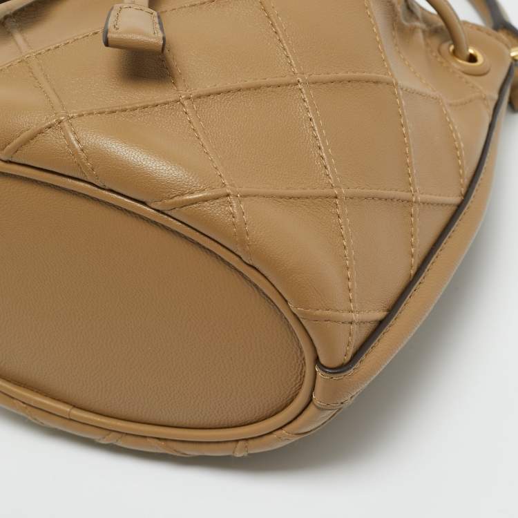 Pre Owned Tory Burch Beige Leather Small Fleming Soft Bucket Bag