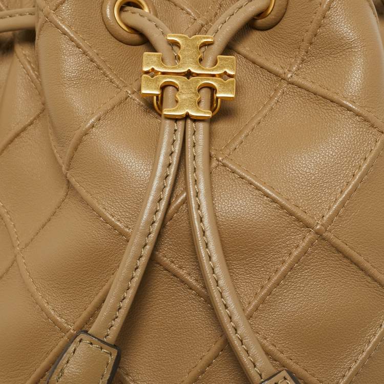 Pre Owned Tory Burch Beige Leather Small Fleming Soft Bucket Bag