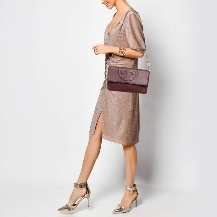 Pre Owned Tory Burch Burgundy Leather Alexa Chain Flap Clutch