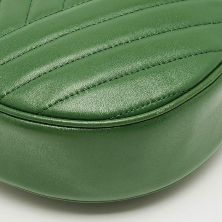 Pre Owned Tory Burch Green Chevron Leather Kira Circle Crossbody Bag