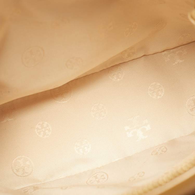 Pre Owned Tory Burch Cream Leather Robinson Dome Bag