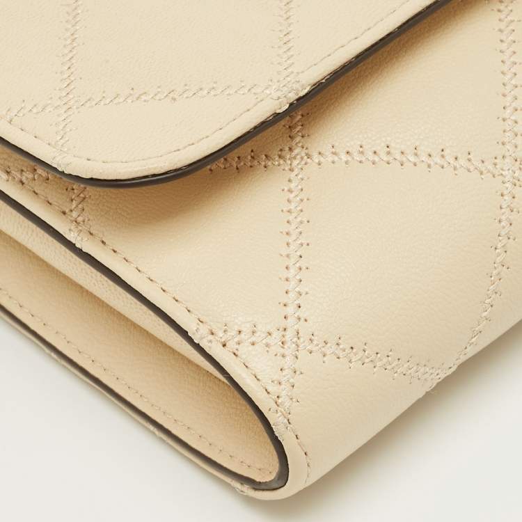 Pre Owned Tory Burch Beige Quilted Leather Willa Wallet On Chain