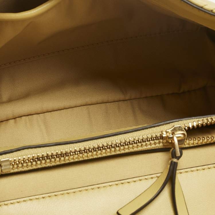 Pre Owned Tory Burch Yellow Quilted Leather Small Fleming Shoulder Bag