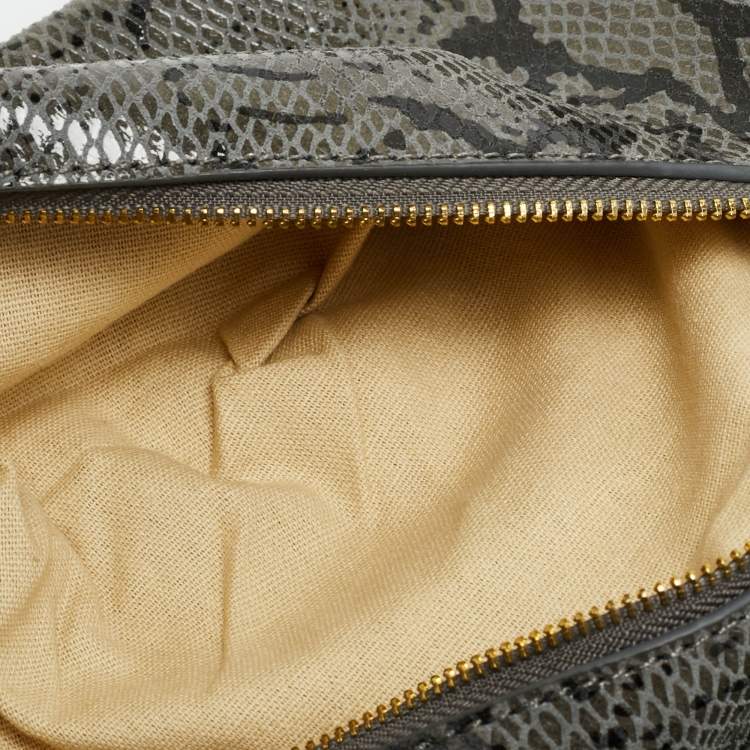 مملوكة مسبقًا Tory Burch Reva Flap Grey Python Print Suede Shoulder Bag