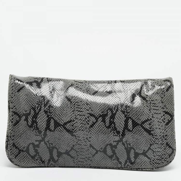 مملوكة مسبقًا Tory Burch Reva Flap Grey Python Print Suede Shoulder Bag