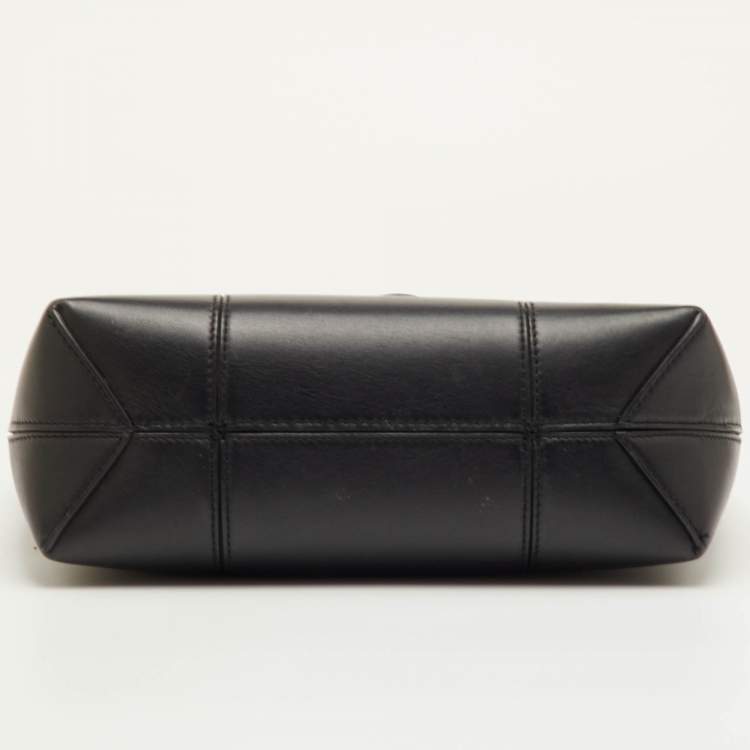 Pre Owned Tory Burch Block-T Black Leather Shopper Tote
